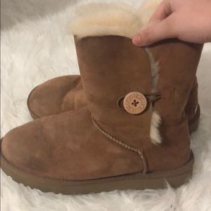 UGG Shoes - uggs size 10 UGG Shoes - uggs size 10
